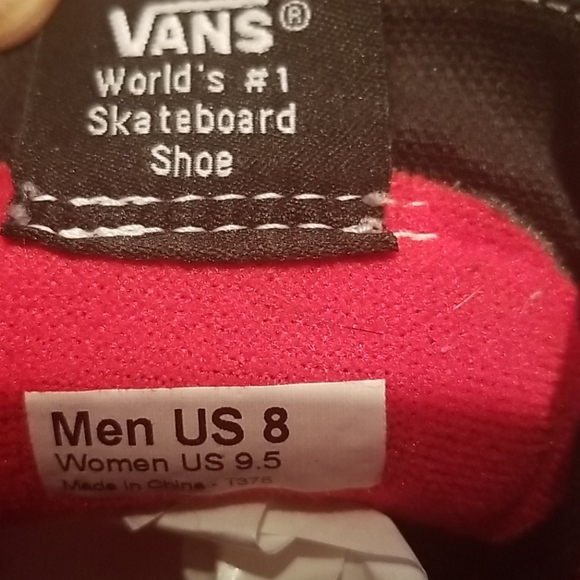 Vans. Hello Kitty SK8 Hi. Size 9.5 - Picture 10 of 10